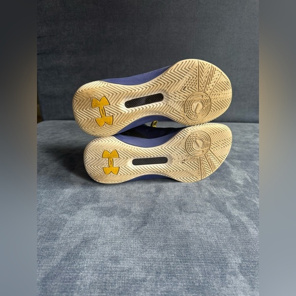 Under Armour Youth Curry 3 SZ 5.5Y Shoes Blue Yellow Basketball Training Sneaker - Picture 7 of 9